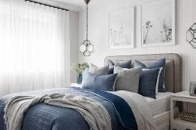 Elegant bedroom detail
